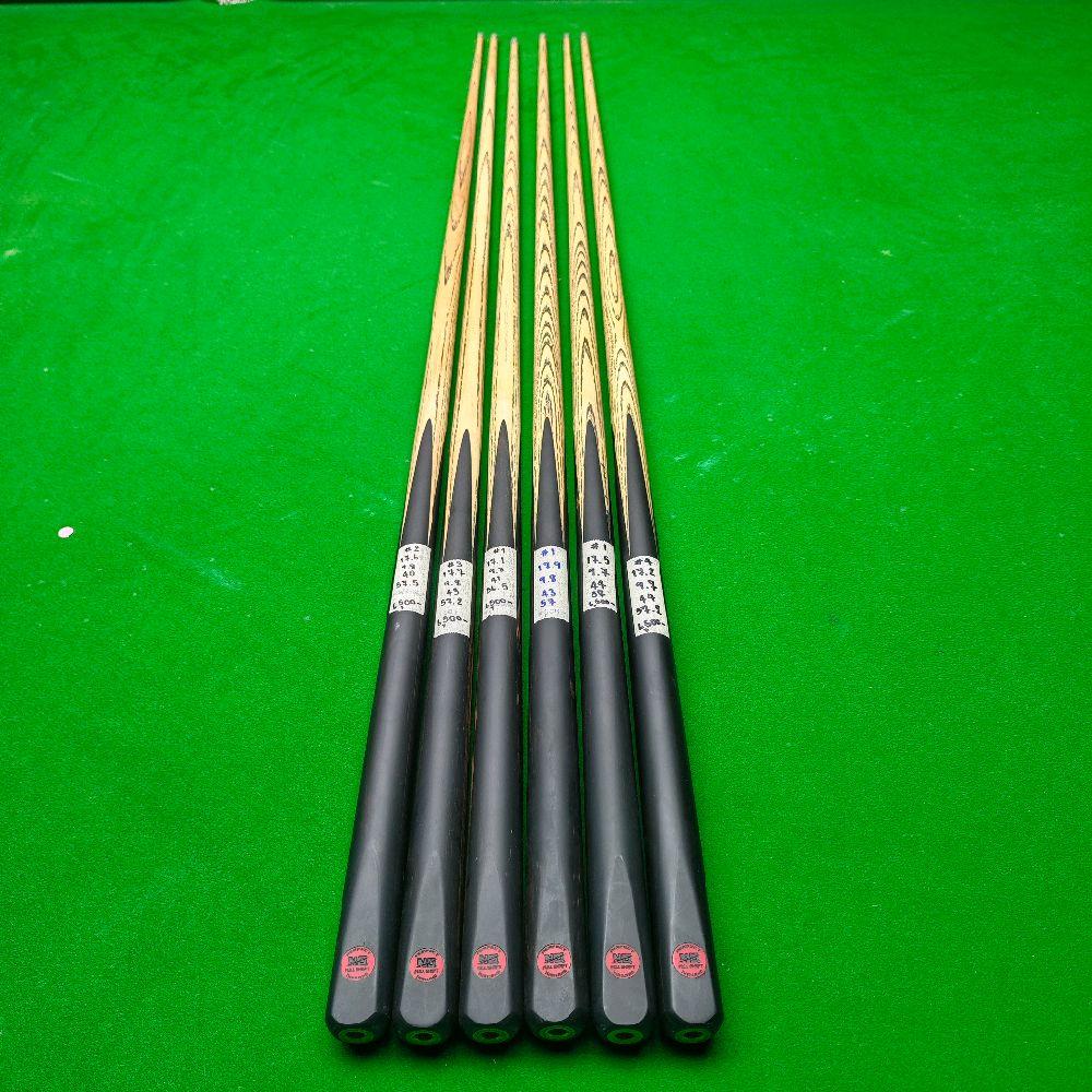 model Black handle cue, 4 Splices , single shaft, Perfect Full Shaft