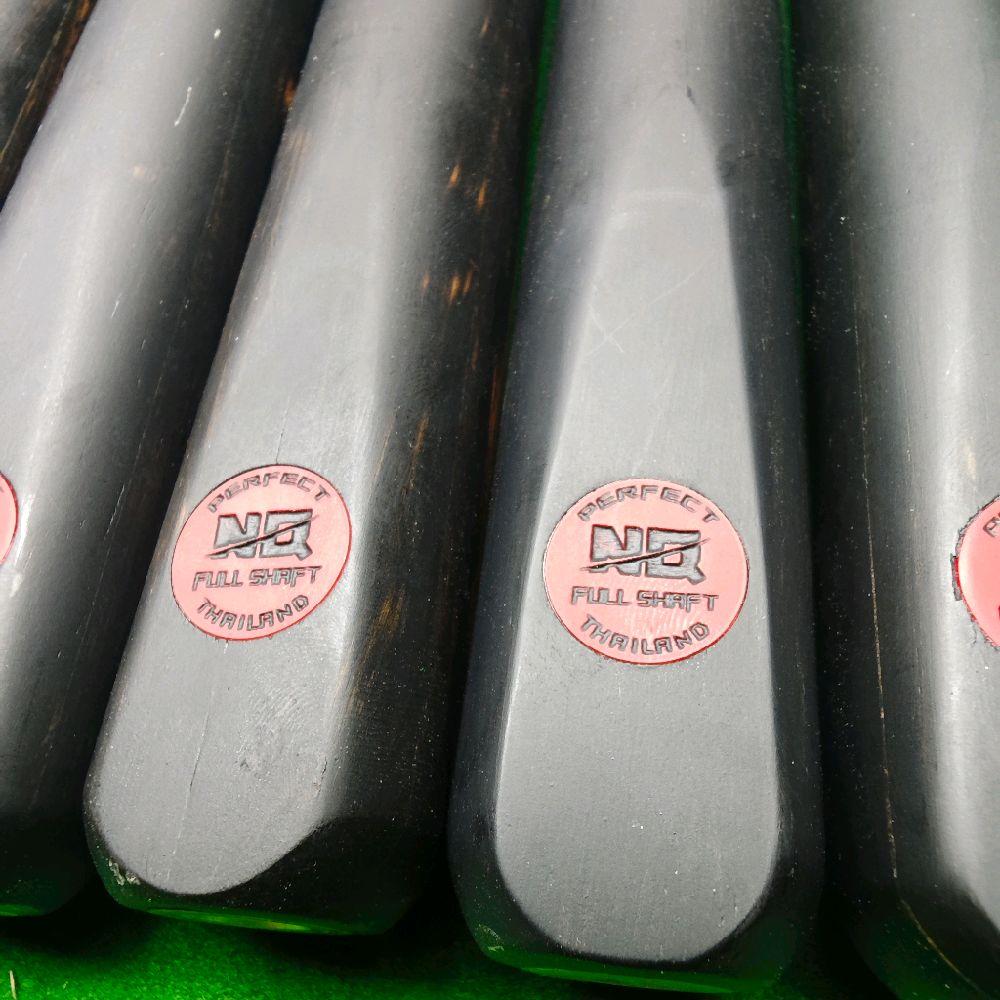 model Black handle cue, 4 Splices , single shaft, Perfect Full Shaft - Image 5